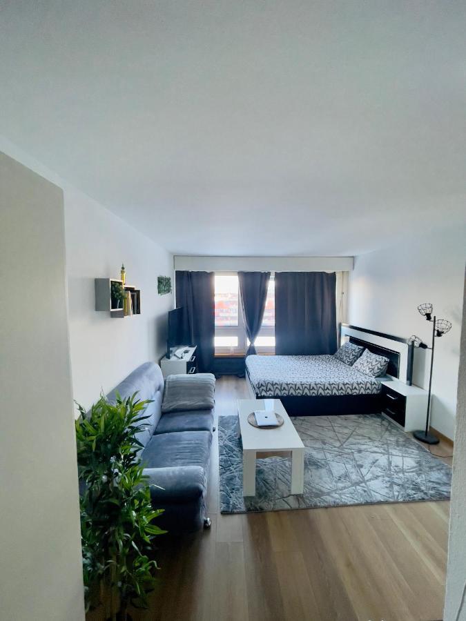 Suncatcher Apartment